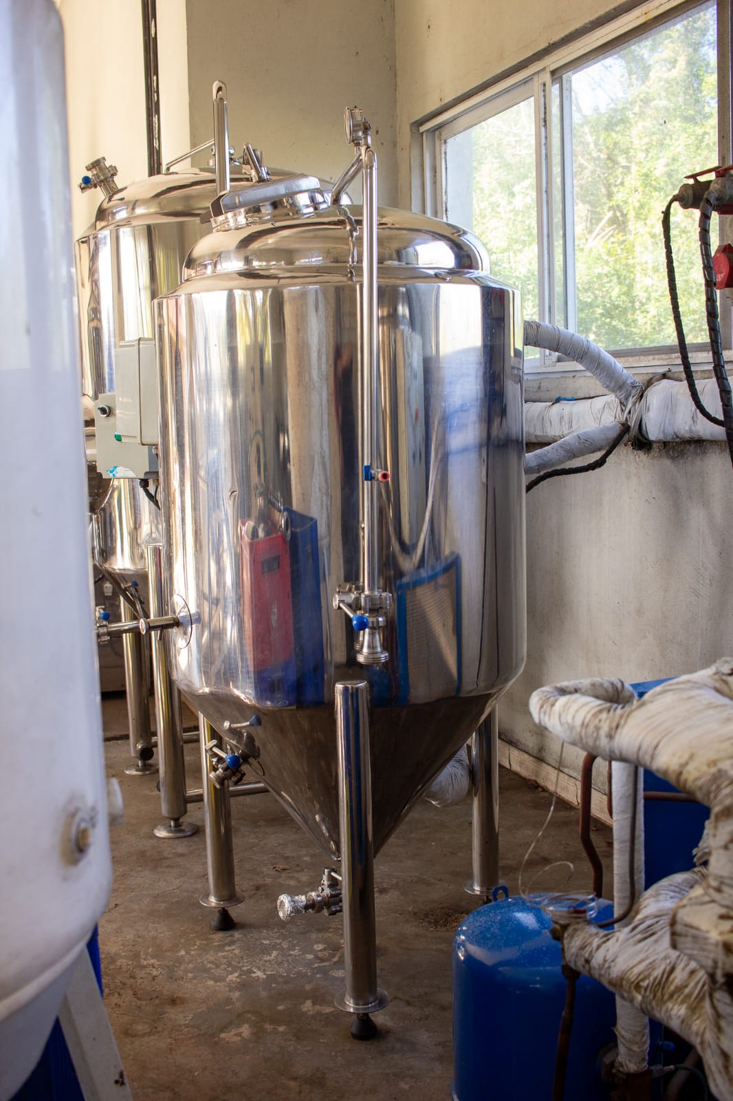Fermentador/maturador cônico em inox de 250 L com camisa de resfriamento — foto 6 de 6